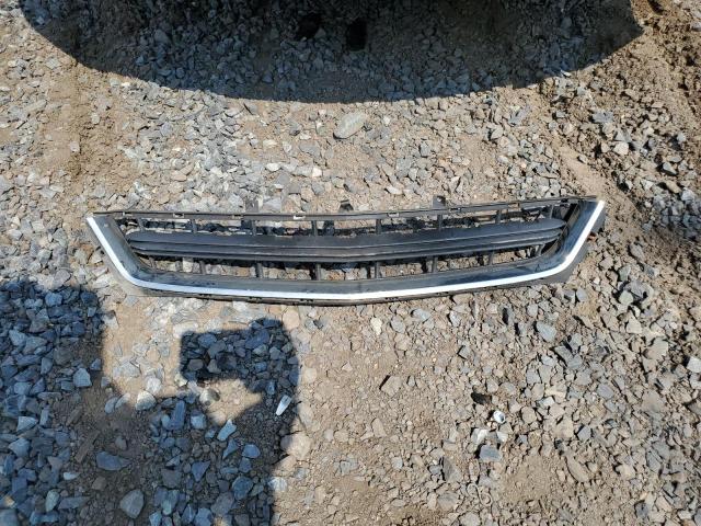 Photo 12 from auction – 2017 CHEVROLET IMPALA LT with VIN 2G1105S33H9195983