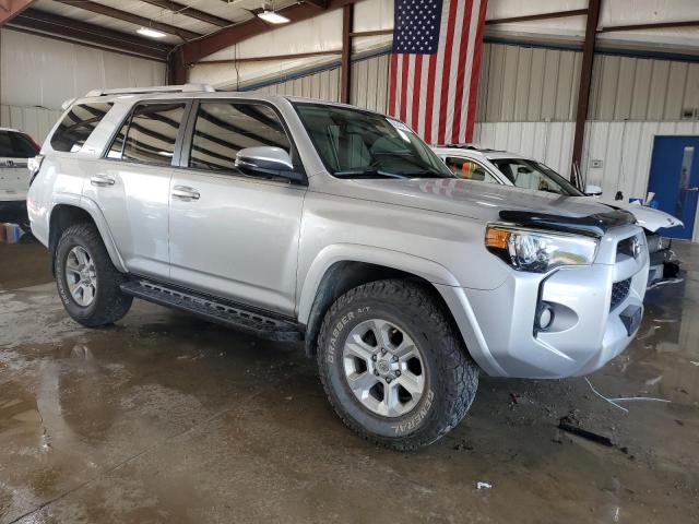 Photo 4 from auction – 2014 TOYOTA 4 RUNNER with VIN JTEBU5JR8E5189428
