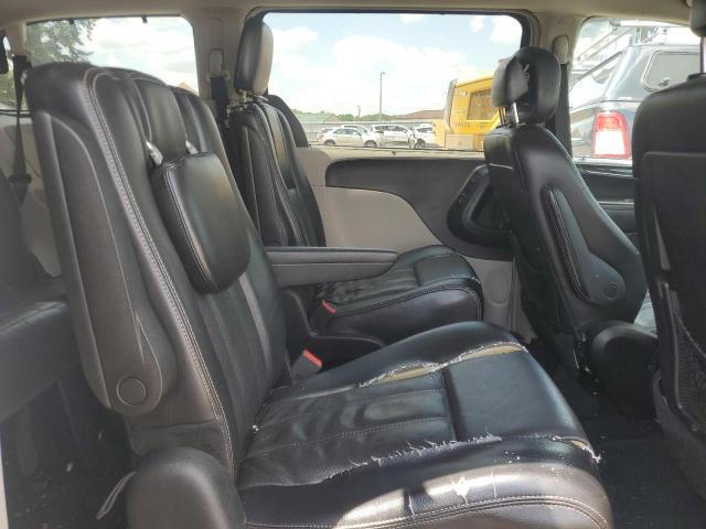 Photo 11 from auction – 2012 CHRYSLER TOWN AND C with VIN 2C4RC1CG7CR395091