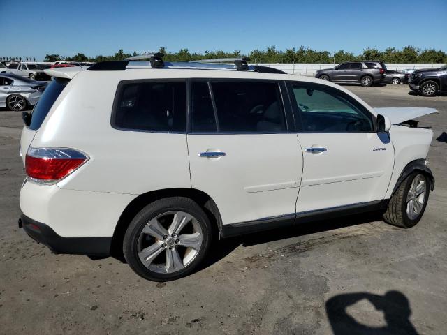 Photo 3 from auction – 2013 TOYOTA HIGHLANDER with VIN 5TDYK3EH8DS091602