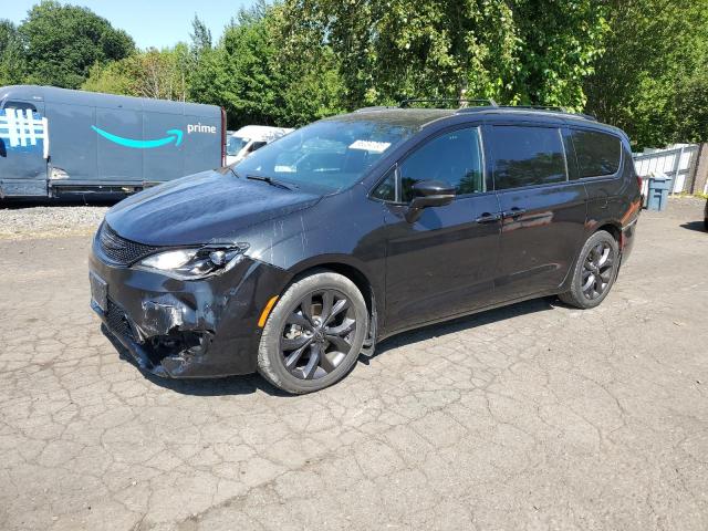 CHRYSLER PACIFICA L 2019 with VIN 2C4RC1GG5KR589823 - Photo from auction
