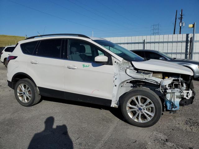 Photo 4 from auction – 2017 FORD ESCAPE SE with VIN 1FMCU9G92HUB80365