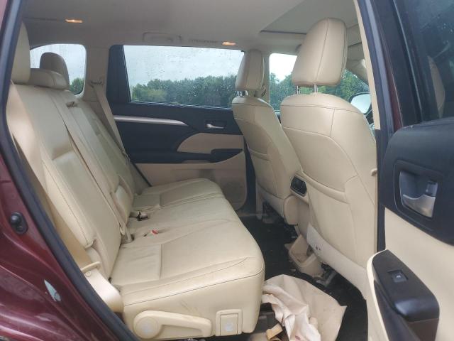 Photo 11 from auction – 2017 TOYOTA HIGHLANDER with VIN 5TDKZRFH5HS195473