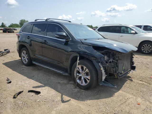 Photo 4 from auction – 2016 TOYOTA HIGHLANDER with VIN 5TDBKRFH8GS334210