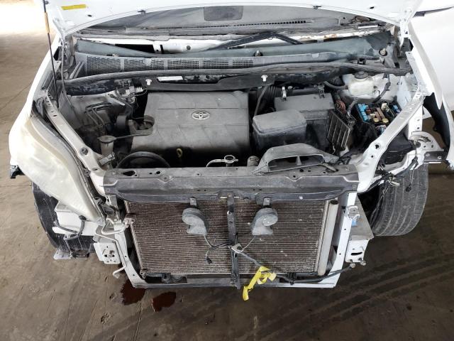 Photo 12 from auction – 2013 TOYOTA SIENNA XLE with VIN 5TDYK3DC8DS335433