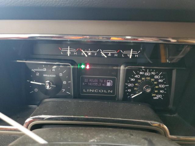 Photo 9 from auction – 2013 LINCOLN NAVIGATOR with VIN 5LMJJ2J52DEL08019