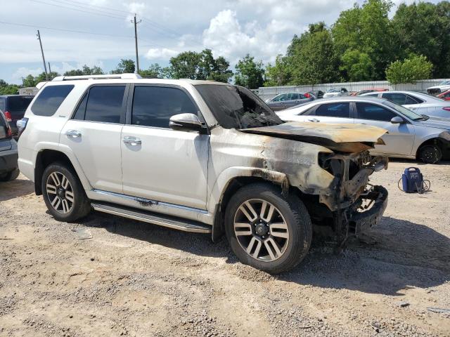 Photo 4 from auction – 2019 TOYOTA 4RUNNER SR with VIN JTEZU5JR1K5209822