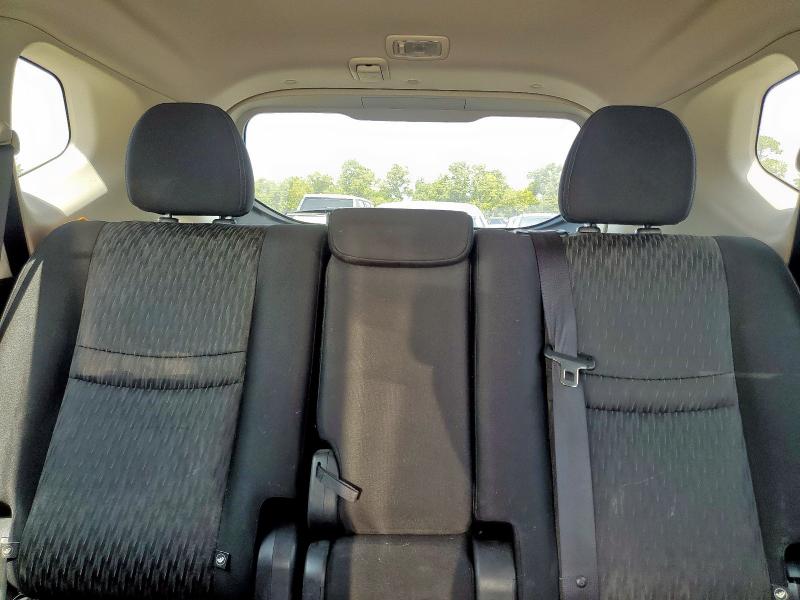 Photo 10 from auction – 2017 NISSAN ROGUE S with VIN JN8AT2MT2HW141452