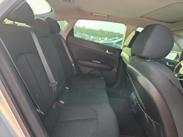 Photo 10 from auction – 2016 KIA OPTIMA LX with VIN 5XXGT4L33GG003518