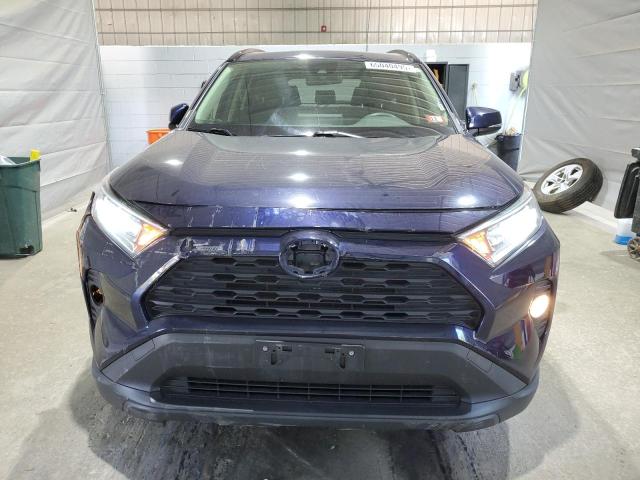 Photo 5 from auction – 2019 TOYOTA RAV4 XLE with VIN JTMP1RFV5KD026317