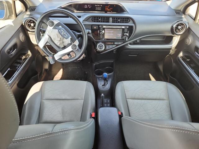 Photo 8 from auction – 2015 TOYOTA PRIUS C with VIN JTDKDTB39F1100302