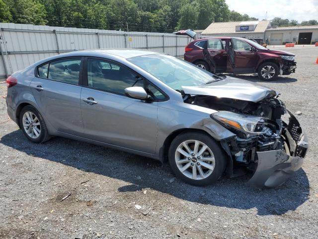 Photo 4 from auction – 2017 KIA FORTE LX with VIN 3KPFL4A7XHE101263