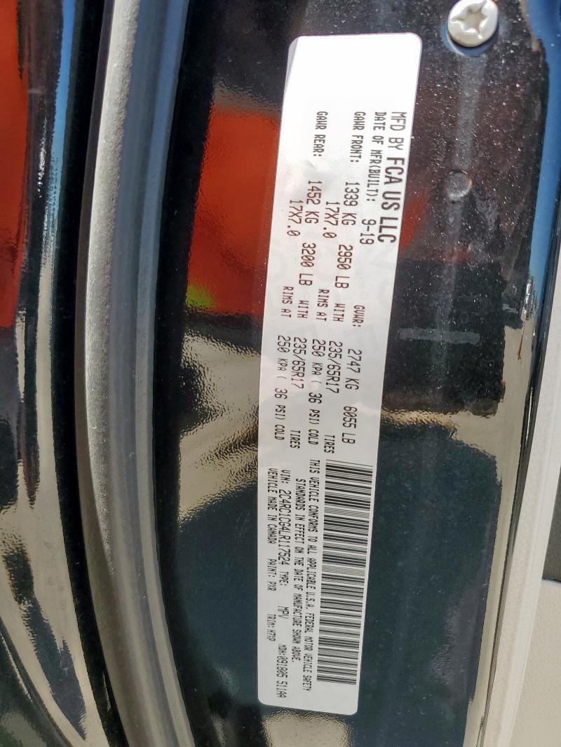 Photo 14 from auction – 2020 CHRYSLER VOYAGER LX with VIN 2C4RC1CG4LR117524