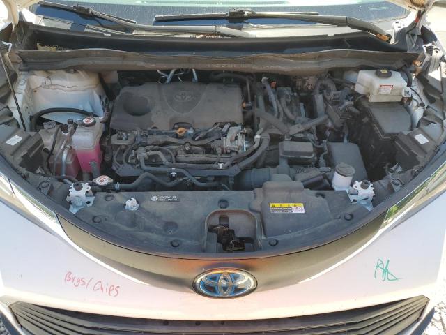Photo 12 from auction – 2021 TOYOTA SIENNA LE with VIN 5TDKRKEC2MS027930