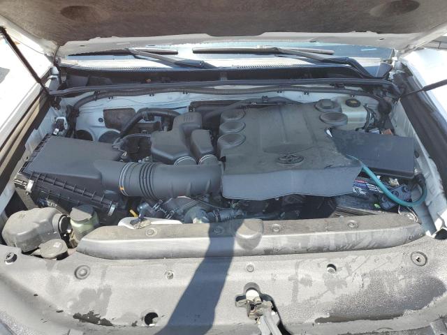 Photo 12 from auction – 2019 TOYOTA 4RUNNER SR with VIN JTEBU5JR0K5651363