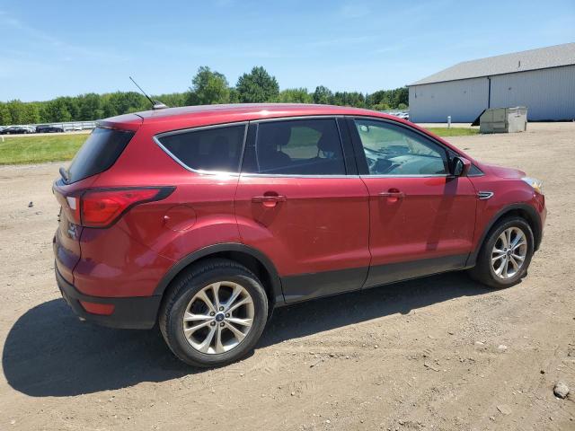 Photo 3 from auction – 2019 FORD ESCAPE SE with VIN 1FMCU0GD0KUA47739