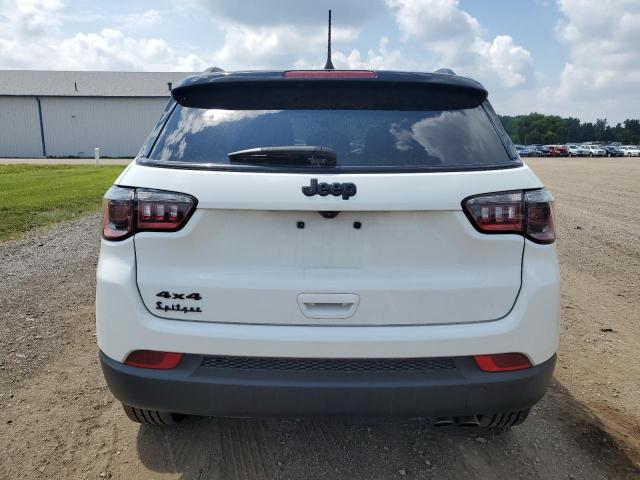 Фото 6 с аукциона – 2022 JEEP COMPASS LA с VIN 3C4NJDBB7NT224109