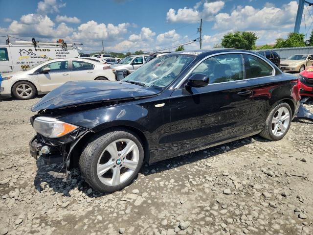 BMW 128 I 2013 z numerem VIN WBAUP7C58DVM55357 - Zdjęcie z aukcji
