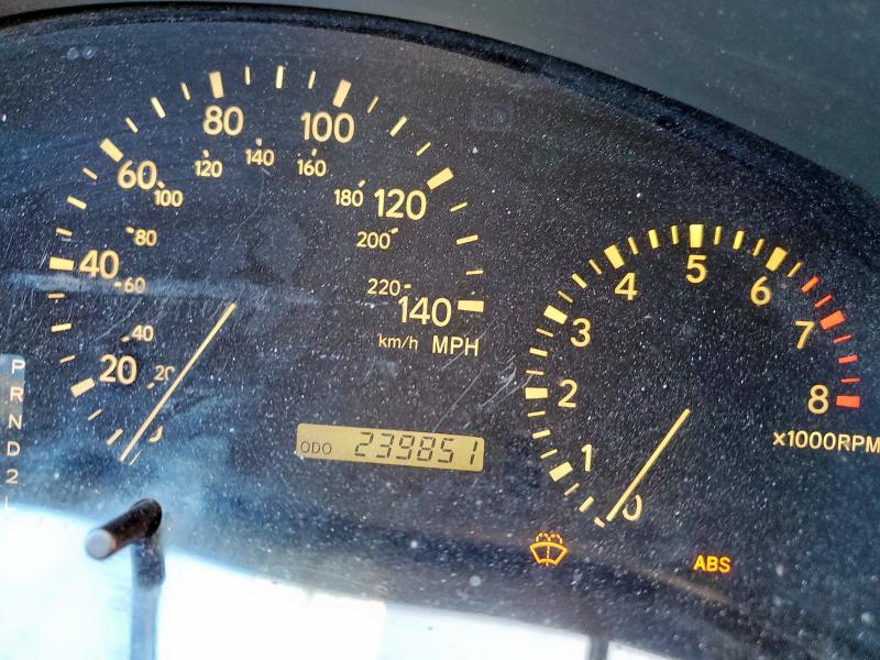 Photo 9 from auction – 2000 LEXUS RX 300 with VIN JT6GF10U4Y0077981