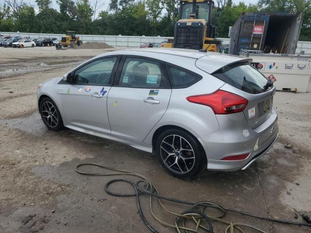 Photo 2 from auction – 2015 FORD FOCUS SE with VIN 1FADP3K25FL360861