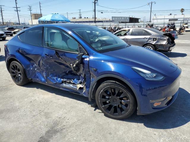 Photo 4 from auction – 2020 TESLA MODEL Y with VIN 5YJYGDEE4LF042770