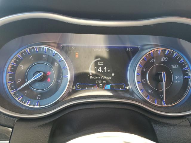 Photo 9 from auction – 2017 CHRYSLER 300 LIMITE with VIN 2C3CCAAG4HH585781