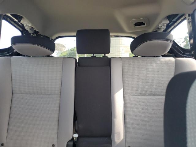 Photo 10 from auction – 2017 TOYOTA RAV4 XLE with VIN JTMRFREV3HJ702852