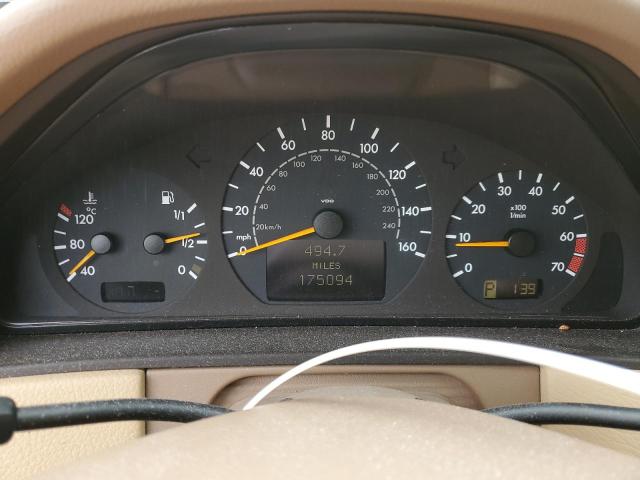 Photo 9 from auction – 2000 MERCEDES-BENZ E 320 with VIN WDBJF65J3YB123538