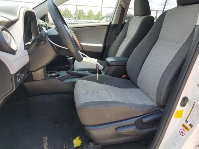 Photo 7 from auction – 2015 TOYOTA RAV4 LE with VIN JTMZFREV5FJ059188