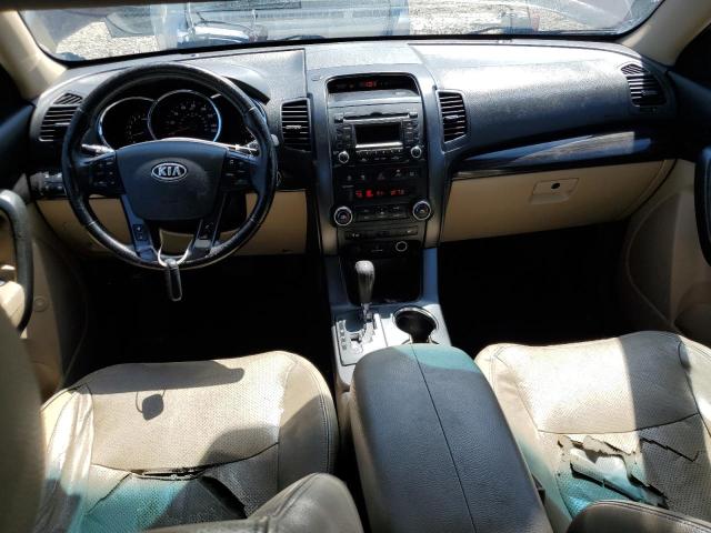 Photo 8 from auction – 2011 KIA SORENTO EX with VIN 5XYKUDA2XBG046131