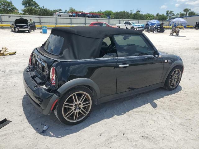 Photo 3 from auction – 2005 MINI COOPER S with VIN WMWRH33425TF83094