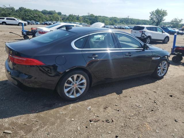 Photo 3 from auction – 2017 JAGUAR XF PREMIUM with VIN SAJBD4BN6HCY42642