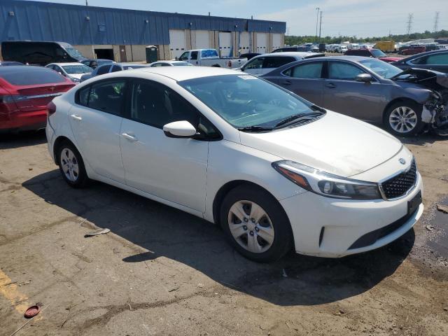 Photo 4 from auction – 2018 KIA FORTE LX with VIN 3KPFK4A74JE273183