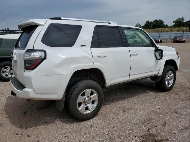 Photo 3 from auction – 2014 TOYOTA 4RUNNER SR with VIN JTEBU5JR8E5197206