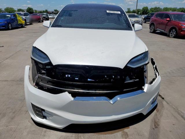 Photo 5 from auction – 2016 TESLA MODEL X with VIN 5YJXCBE25GF027136