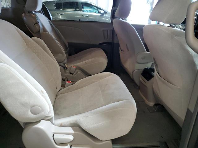 Photo 11 from auction – 2015 TOYOTA SIENNA LE with VIN 5TDKK3DC6FS656394