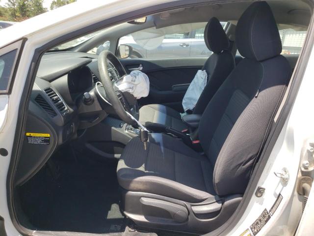 Photo 7 from auction – 2017 KIA FORTE LX with VIN 3KPFL4A75HE125910