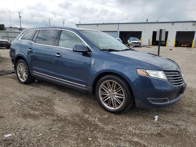Photo 4 from auction – 2017 LINCOLN MKT with VIN 2LMHJ5AT7HBL01042