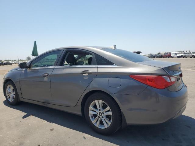 Photo 2 from auction – 2013 HYUNDAI SONATA GLS with VIN 5NPEB4AC7DH618117