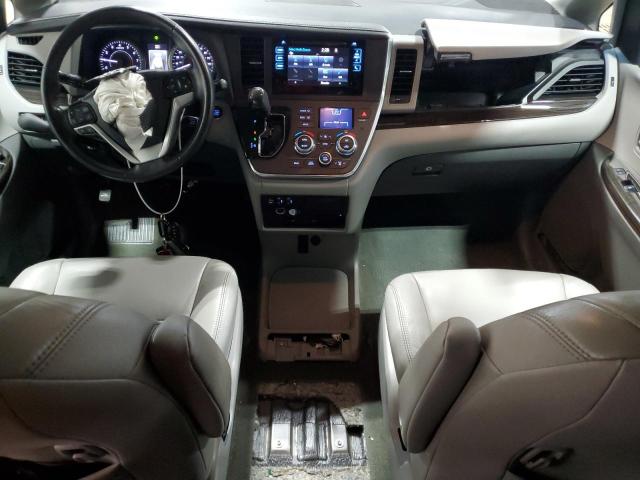 Photo 8 from auction – 2017 TOYOTA SIENNA XLE with VIN 5TDDZ3DC0HS179694
