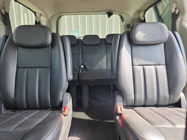 Photo 10 from auction – 2010 CHRYSLER TOWN & COU with VIN 2A4RR8D16AR451966