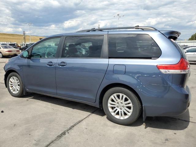 Photo 2 from auction – 2014 TOYOTA SIENNA XLE with VIN 5TDYK3DCXES476022