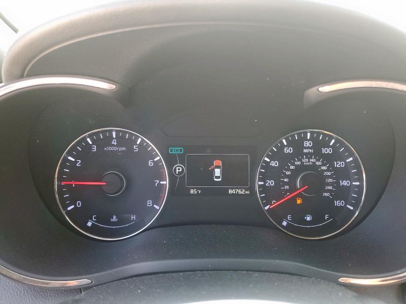 Photo 9 from auction – 2018 KIA FORTE LX with VIN 3KPFL4A74JE195372