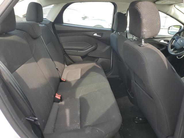 Photo 10 from auction – 2016 FORD FOCUS SE with VIN 1FADP3F29GL364973