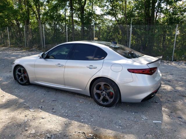 Фото 2 с аукциона – 2017 ALFA ROMEO GIULIA с VIN ZARFAEBN6H7551510
