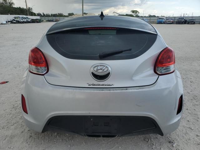 Photo 6 from auction – 2013 HYUNDAI VELOSTER with VIN KMHTC6AD5DU161026