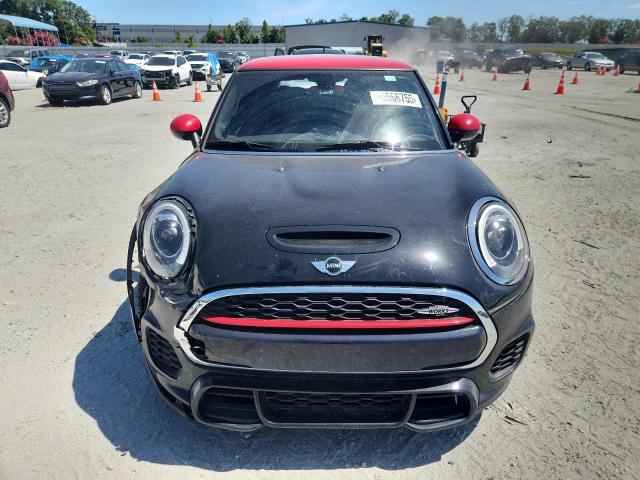 Photo 5 from auction – 2018 MINI COOPER JOHN COOPER WORKS with VIN WMWXM9C51J2F66267