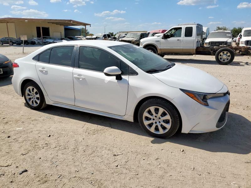 Photo 4 from auction – 2020 TOYOTA COROLLA LE with VIN 5YFEPRAE4LP128154