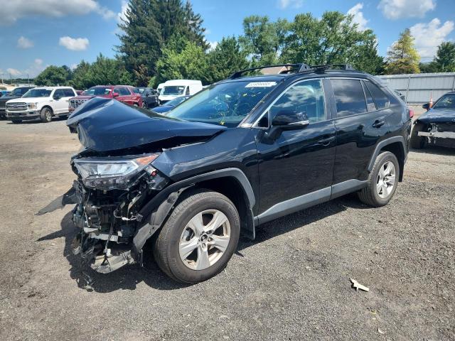 TOYOTA RAV4 XLE 2021 with VIN 2T3P1RFV2MC185805 - Photo from auction