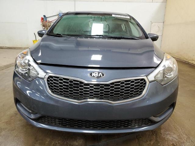 Photo 5 from auction – 2016 KIA FORTE LX with VIN KNAFK4A60G5617956